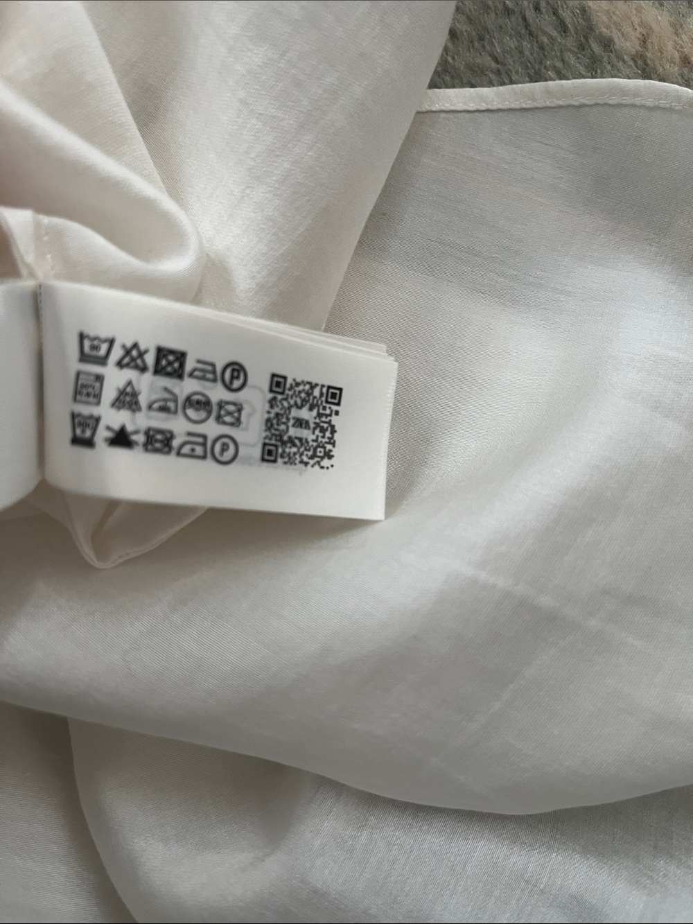 Zara Button-Down Shirt - Picture 7 of 9